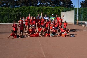 Teilnehmer des Jugend-Tennis-Camps